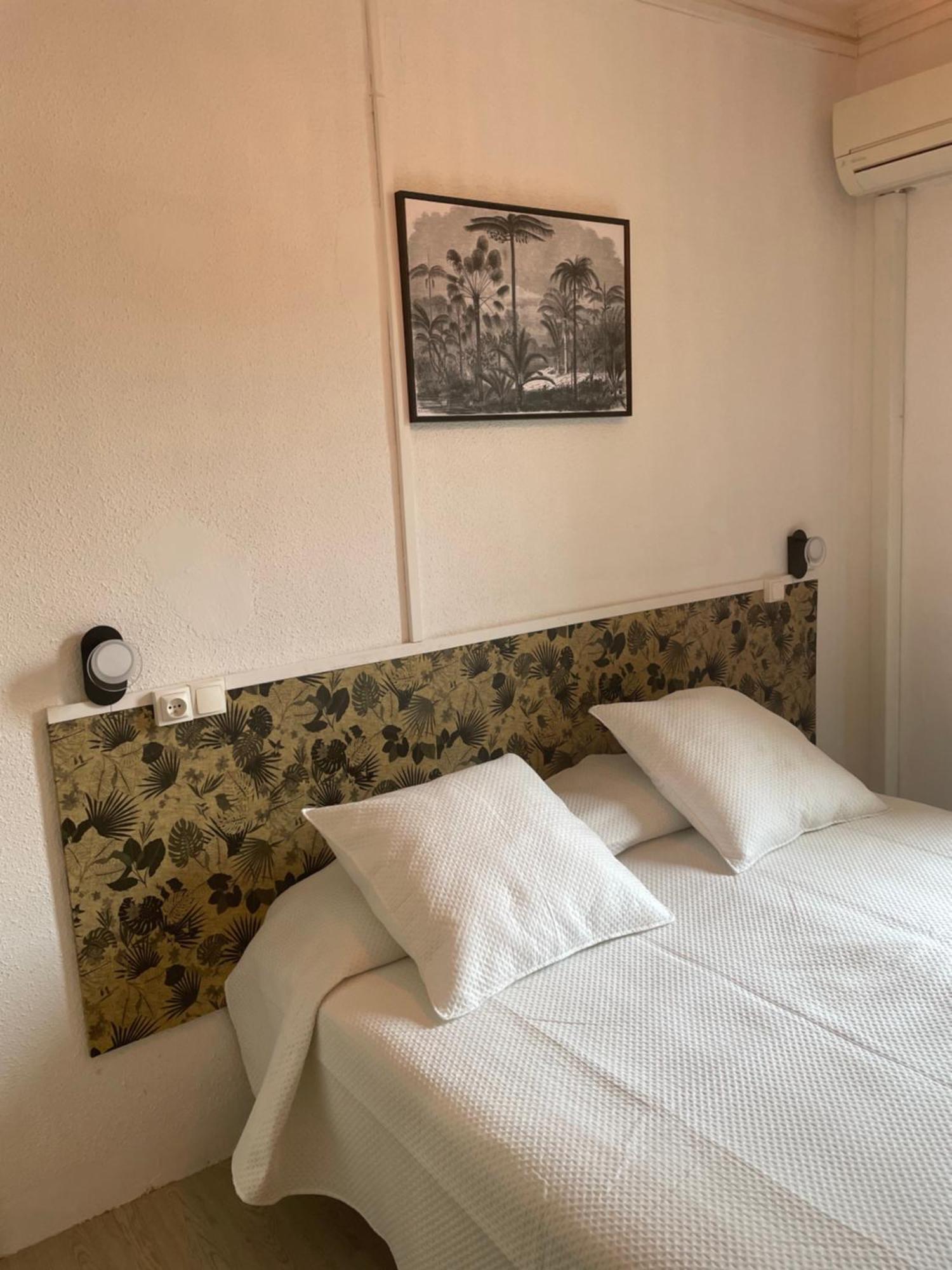 Hotel Restaurant Les Paquebots Port Vendres Rom bilde